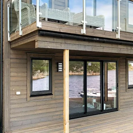 Urangsvag Vi Holiday home Ervik